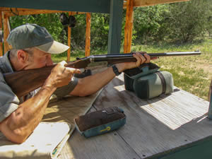 Shooting from a standup bench